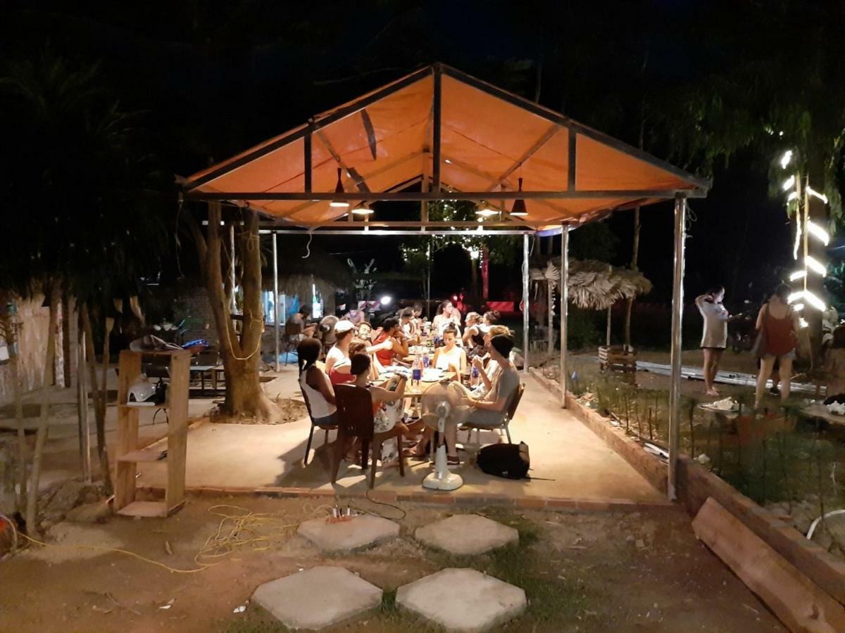 Catba Beach House Chan Chau Екстер'єр фото